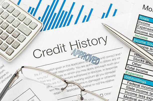 The Impact of the Best Credit History on the Chances for a Loan Approval 