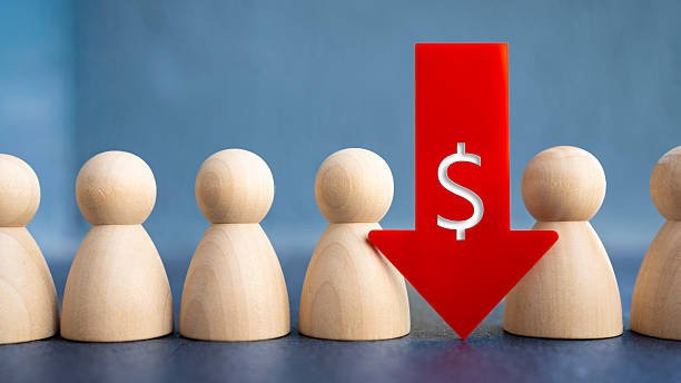 How Inflation Impacts Savings and Investment Decisions 